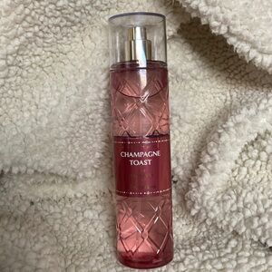 Bath & Body Works Champagne Toast Body scent- Pink